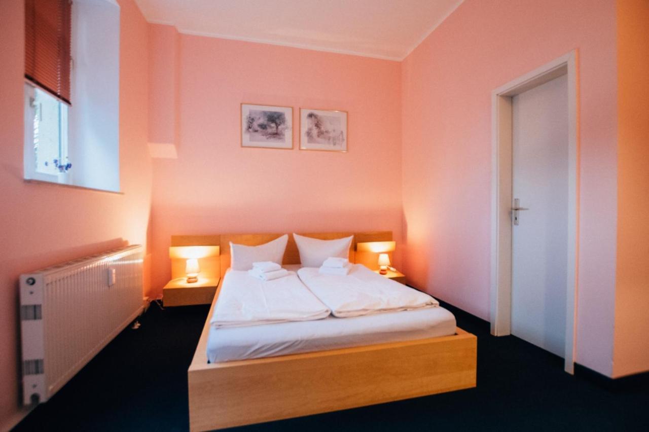 Hotel My Bed Дрезден Экстерьер фото
