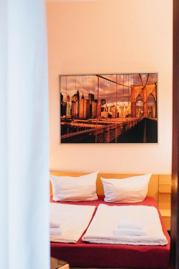 Hotel My Bed Дрезден Экстерьер фото