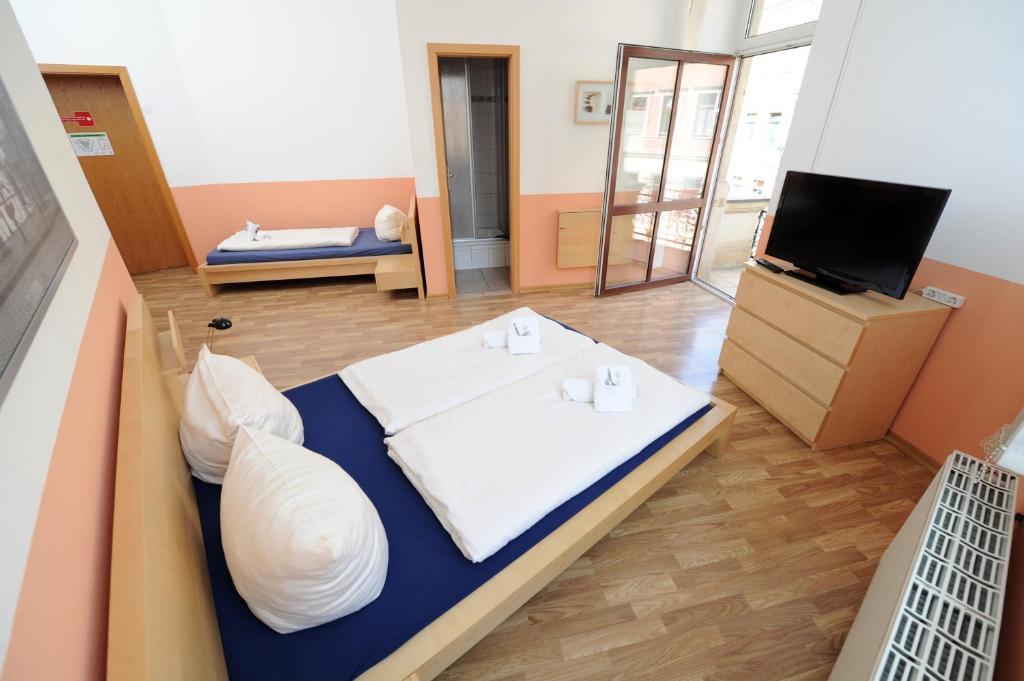 Hotel My Bed Дрезден Номер фото