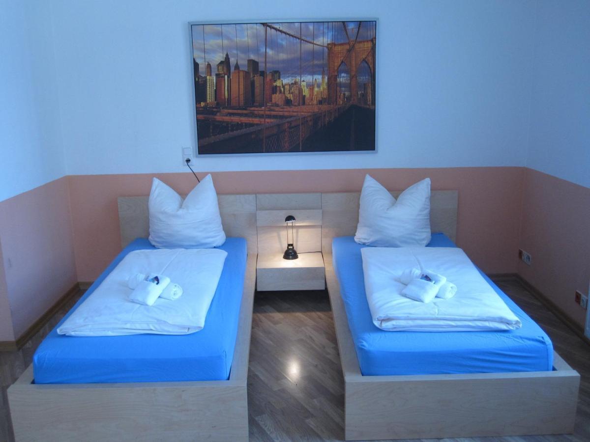 Hotel My Bed Дрезден Экстерьер фото